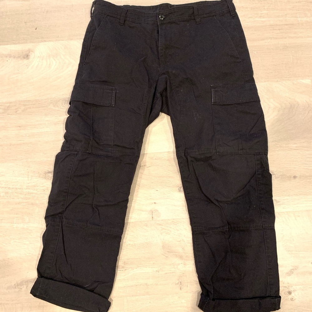 mens black cargo pants